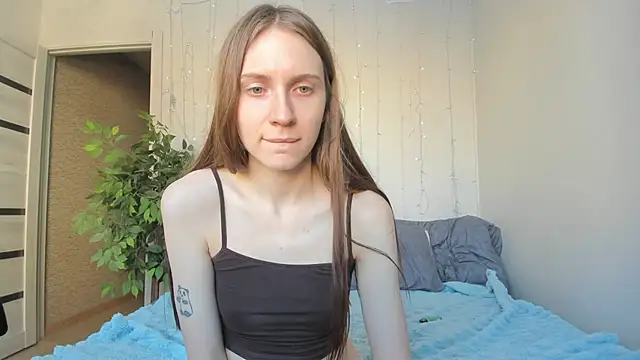 Snapshot of Kelly_Gerzikaa chatting on 02-26-26, 10:03 Kelly Gerzikaa online show from 02-26-26, 10:03