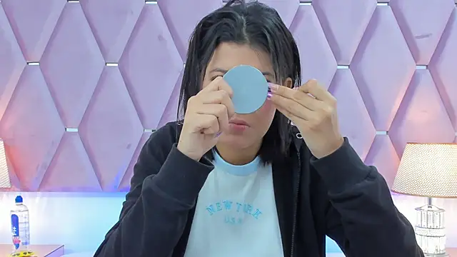 MaskedGirl  online show from 11-11-25, 12:05