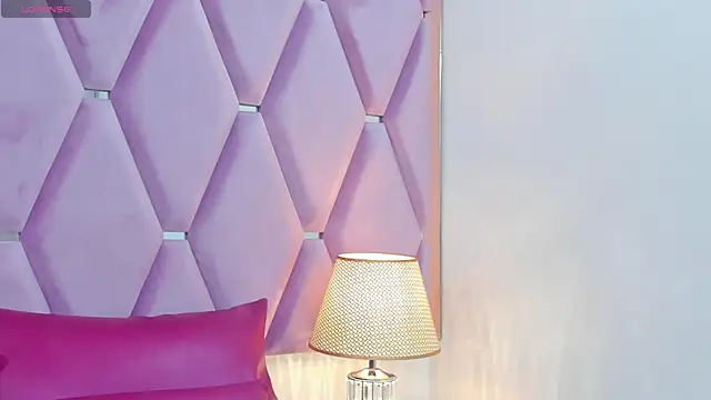 MaskedGirl  online show from 11-27-25, 12:07