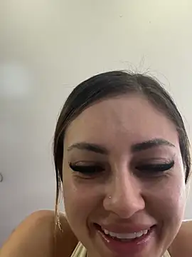 Isabellaa Palacios online show from 03-14-26, 04:56