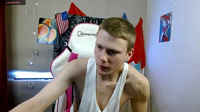 Xavier Night81 online show from 11-14-25, 09:08