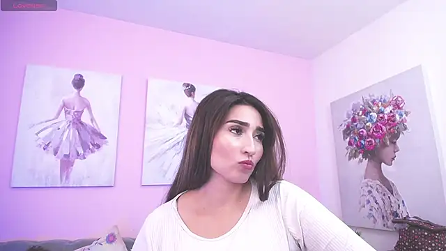 Snapshot of linda_morgan1 chatting on 10-15-25, 12:16 linda morgan1 online show from 10-15-25, 12:16