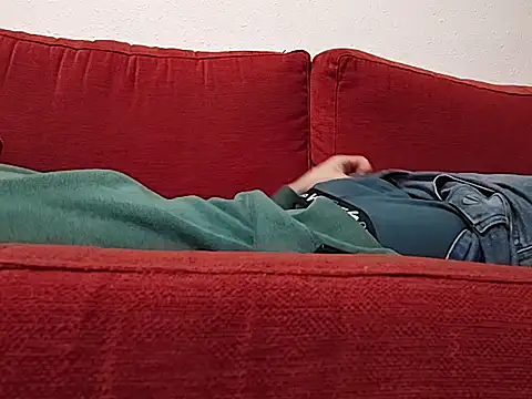 Snapshot of elchavalin chatting on 11-14-25, 06:39 elchavalin online show from 11-14-25, 06:39