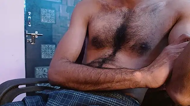 Snapshot of funndudd chatting on 06-12-26, 03:16 funndudd online show from 06-12-26, 03:16