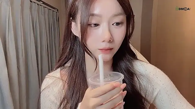 Makinghappymyself  online show from 11-25-25, 01:11