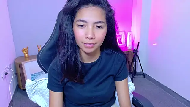 luna roja25 online show from 02-11-26, 01:38