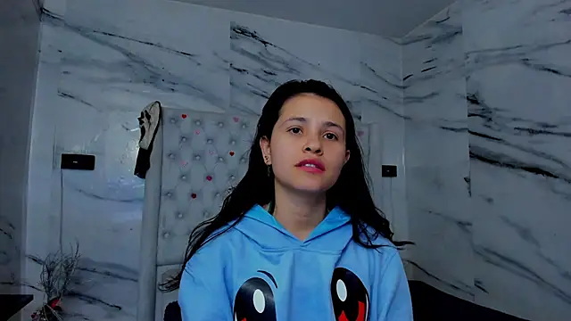 Ari and Storm online show from 02-08-26, 12:47