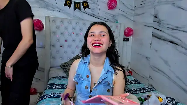 Ari and Storm online show from 04-16-26, 02:07