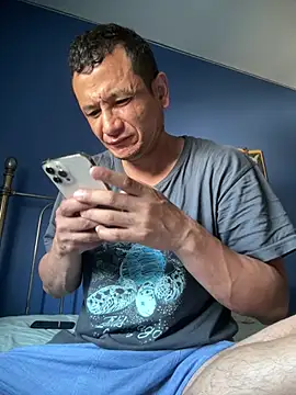 Snapshot of stevo170t chatting on 07-09-26, 12:09 stevo170t online show from 07-09-26, 12:09