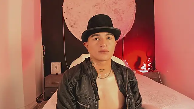 LiamDeep online show from 09-14-25, 04:44