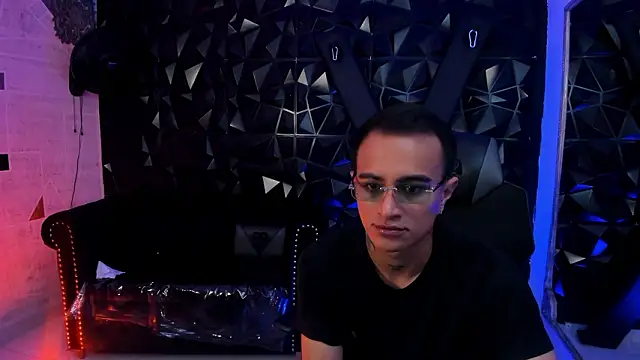 LiamDeep online show from 03-15-26, 05:52