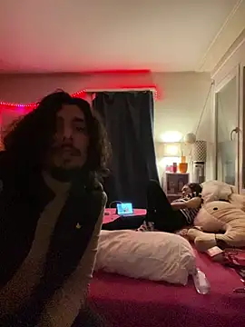 Snapshot of daddyvibes chatting on 02-25-26, 02:32 daddyvibes online show from 02-25-26, 02:32