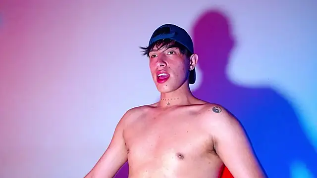 rowanbigboy23 online show from 01-12-26, 04:23