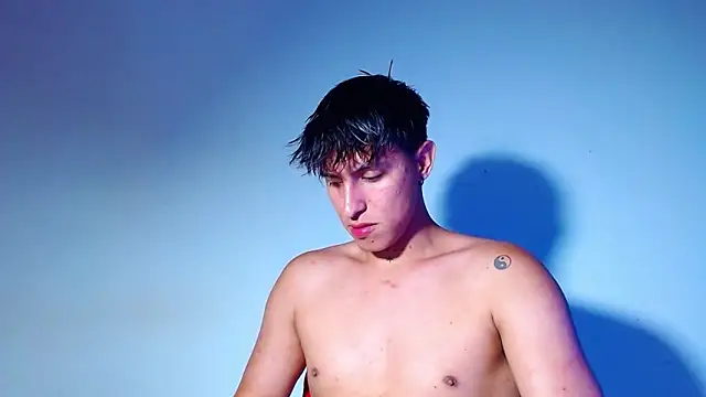 rowanbigboy23 online show from 04-01-26, 12:22