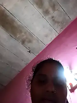 Snapshot of Sheema_tyagi chatting on 09-15-25, 02:44 Sheema tyagi online show from 09-15-25, 02:44