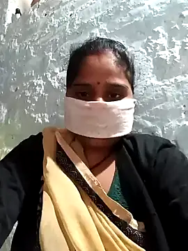 Snapshot of Sheema_tyagi chatting on 10-28-25, 07:12 Sheema tyagi online show from 10-28-25, 07:12