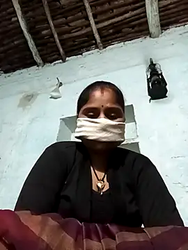 Snapshot of Sheema_tyagi chatting on 11-08-25, 05:45 Sheema tyagi online show from 11-08-25, 05:45