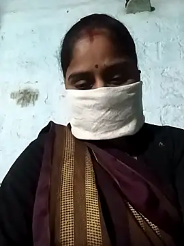 Snapshot of Sheema_tyagi chatting on 11-10-25, 11:04 Sheema tyagi online show from 11-10-25, 11:04