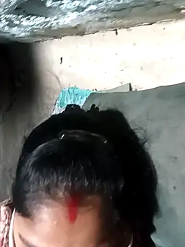 Snapshot of Sheema_tyagi chatting on 11-14-25, 09:57 Sheema tyagi online show from 11-14-25, 09:57