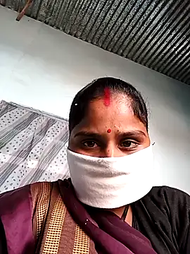 Snapshot of Sheema_tyagi chatting on 11-24-25, 08:36 Sheema tyagi online show from 11-24-25, 08:36