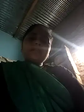 Snapshot of Sheema_tyagi chatting on 12-01-25, 02:44 Sheema tyagi online show from 12-01-25, 02:44