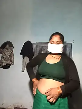 Snapshot of Sheema_tyagi chatting on 12-03-25, 03:32 Sheema tyagi online show from 12-03-25, 03:32