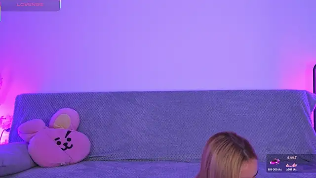 AmyKent  online show from 04-18-26, 02:43