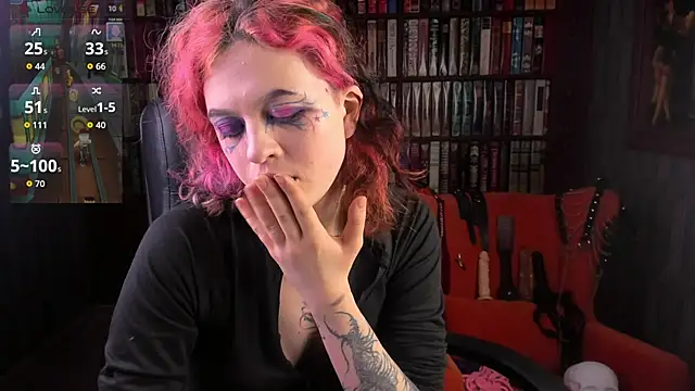 Snapshot of NoelleGothicShadow chatting on 11-12-25, 10:52 NoelleGothicShadow online show from 11-12-25, 10:52