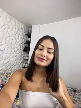 alasska 18 online show from 09-12-25, 11:04