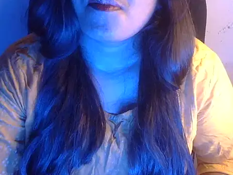 Snapshot of Aanya_Hazel chatting on 09-18-25, 05:37 Aanya Hazel online show from 09-18-25, 05:37