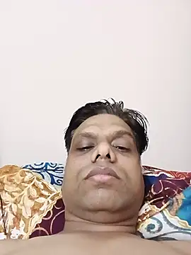 Snapshot of Couplerichamoz chatting on 07-12-26, 03:58 Couplerichamoz online show from 07-12-26, 03:58