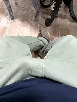 Snapshot of camboys_poyraz chatting on 11-06-25, 08:48 camboys poyraz online show from 11-06-25, 08:48