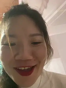 Snapshot of Pyy07 chatting on 01-16-26, 07:34 Pyy07 online show from 01-16-26, 07:34