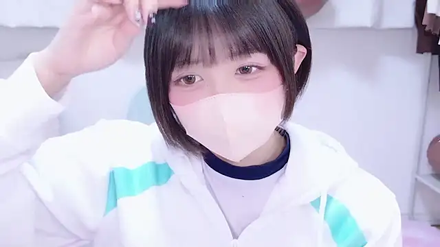 Hinata Sun online show from 02-17-26, 06:14