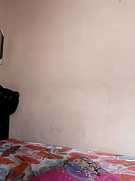 Snapshot of Lahila_ chatting on 03-04-26, 02:56 Lahila online show from 03-04-26, 02:56