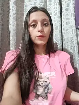 Snapshot of Lahila_ chatting on 07-05-26, 03:52 Lahila online show from 07-05-26, 03:52