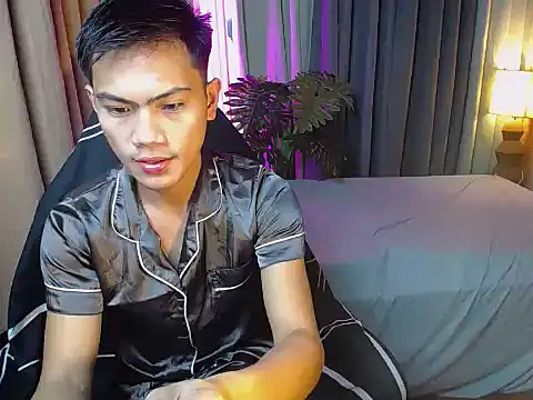 alex cummer online show from 11-29-25, 04:10