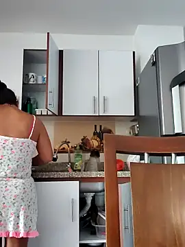 mia mancinii online show from 03-24-26, 05:18