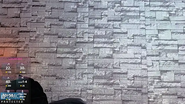 Kiara Zahiri   online show from 12-04-25, 10:46