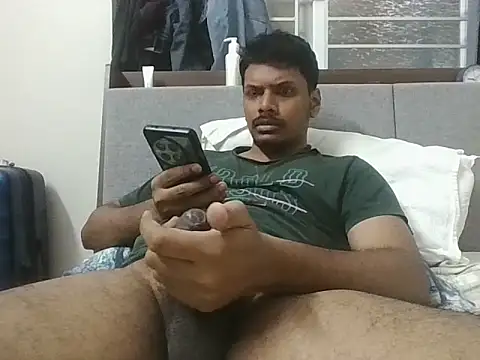 Snapshot of Bakasur_19 chatting on 05-09-26, 03:39 Bakasur 19 online show from 05-09-26, 03:39