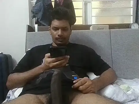 Snapshot of Bakasur_19 chatting on 05-21-26, 05:25 Bakasur 19 online show from 05-21-26, 05:25