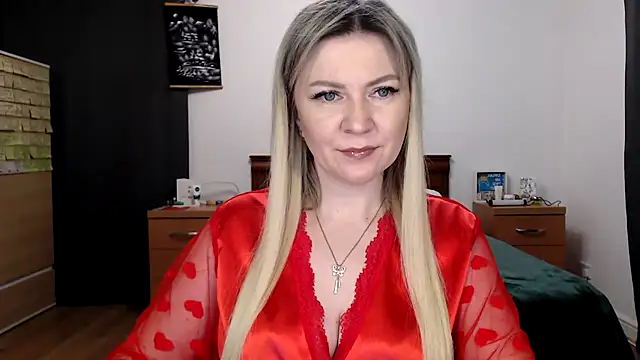 Snapshot of ParadiseAlina chatting on 02-16-26, 05:53 ParadiseAlina online show from 02-16-26, 05:53