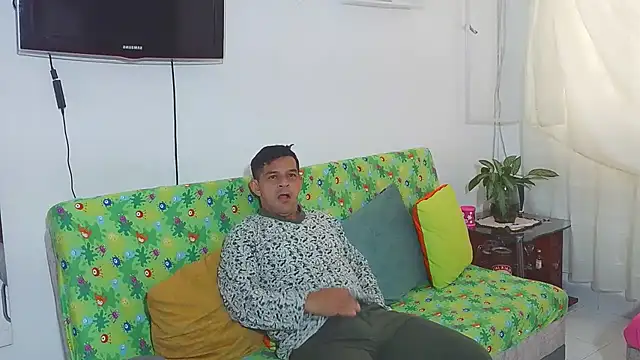 Nicolletorres2 online show from 02-13-26, 03:41