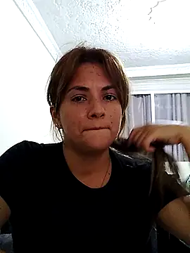 Snapshot of karamirror_ chatting on 09-23-25, 10:13 karamirror online show from 09-23-25, 10:13