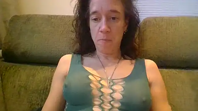 Snapshot of JezebelDutch chatting on 12-15-25, 12:31 JezebelDutch online show from 12-15-25, 12:31