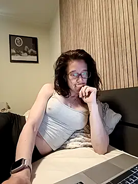 JezebelDutch online show from 04-14-26, 10:43