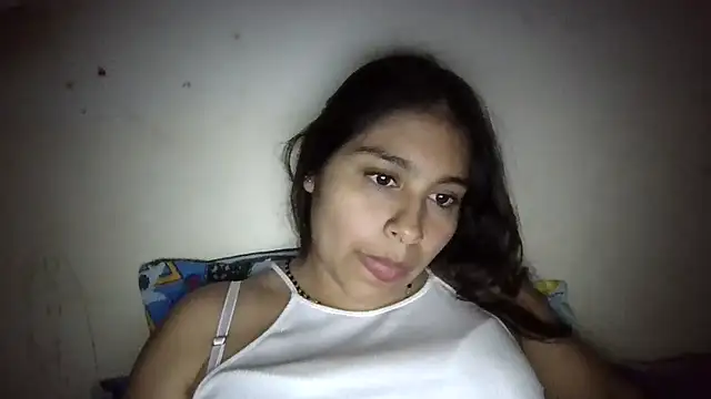 Snapshot of zairabreze chatting on 11-29-25, 10:02 zairabreze online show from 11-29-25, 10:02