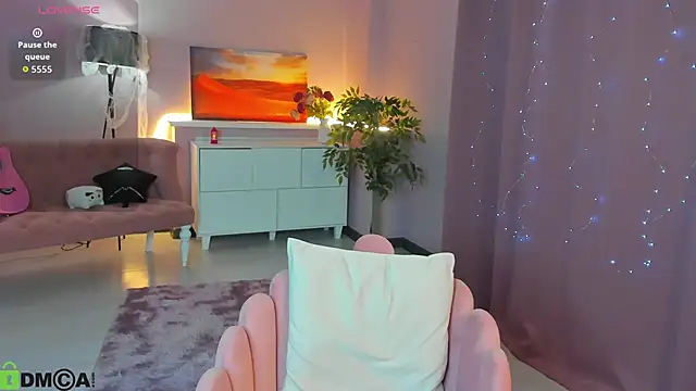 CherryLexi  online show from 12-02-25, 03:45