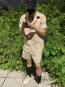 anhkiet huang online show from 10-12-25, 03:44