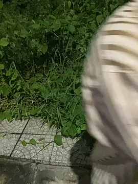 anhkiet huang online show from 10-29-25, 03:14